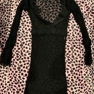 Black Lace Long Sleeve Long Blouse